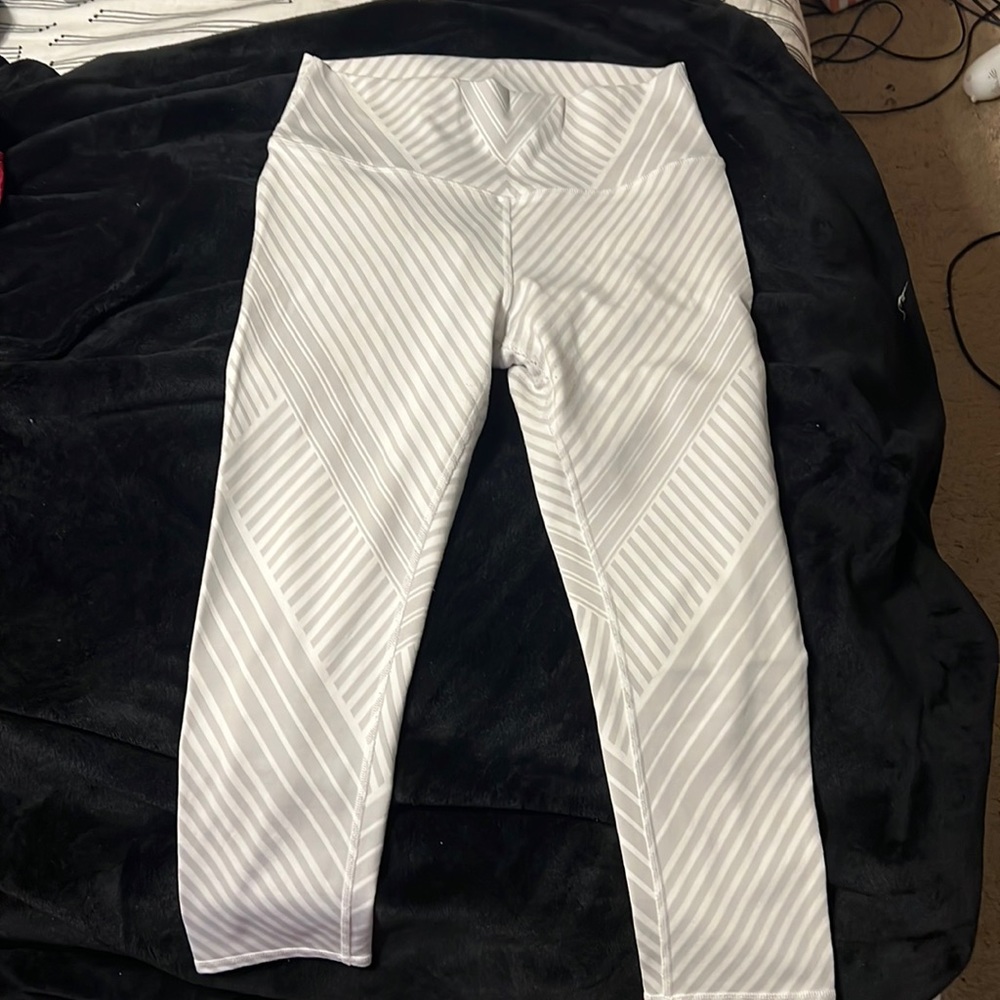 alo yoga legging 23” inseam